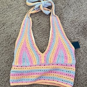 colorful knit halter top size xs holister.